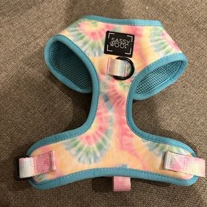 Small tie dye sassy woof harness